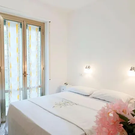 דירה House With Garden Near The Olympic Stadium *